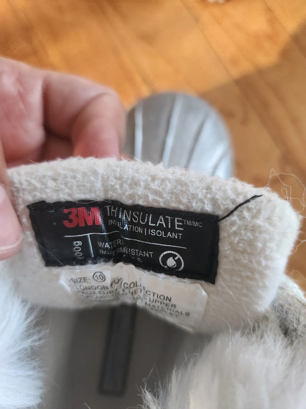 3M Thinsulate Kids Silver Glitter Faux-Fur Winter Boots